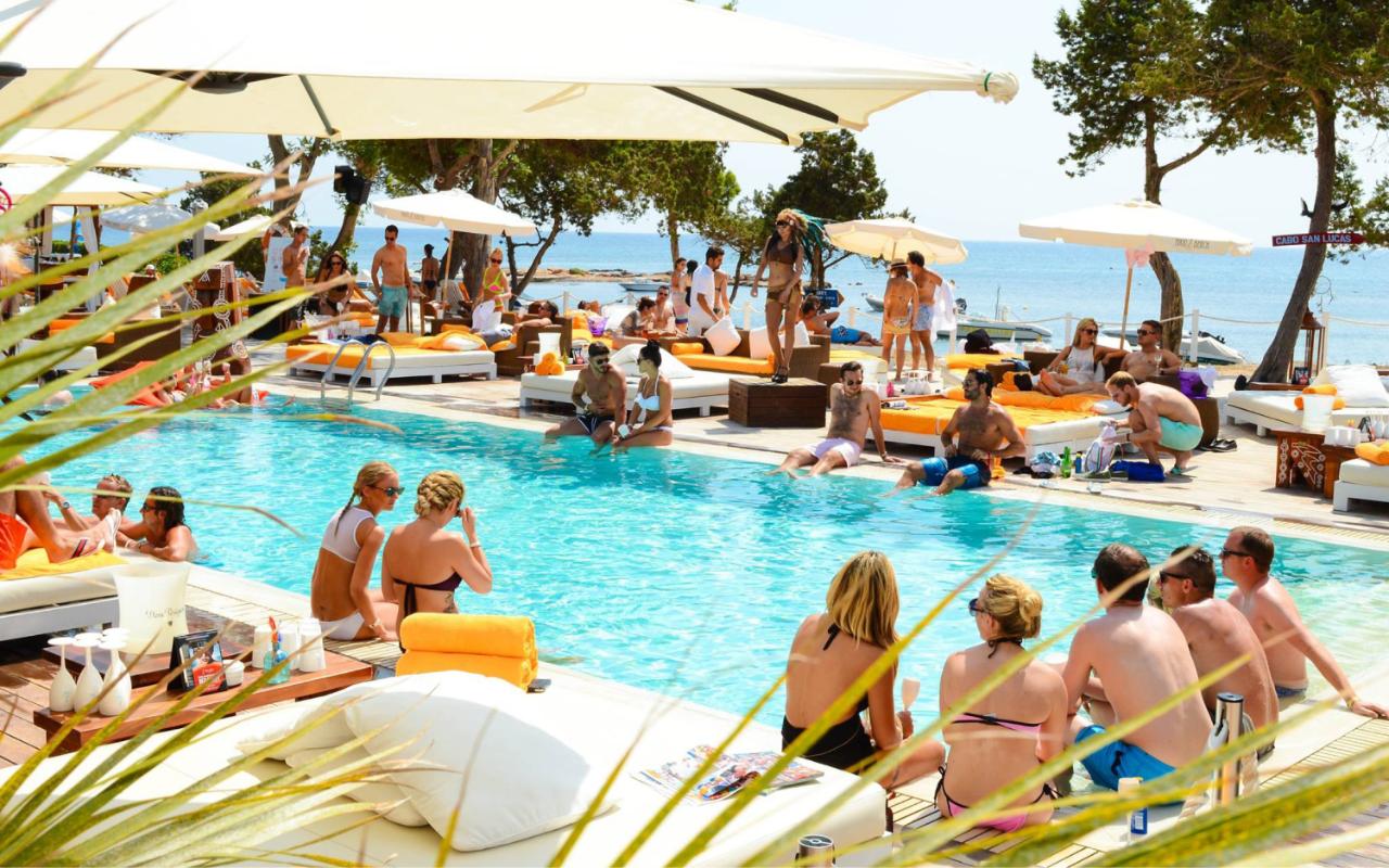 Ибица - один из ТОП-5 самых популярных курортов мира