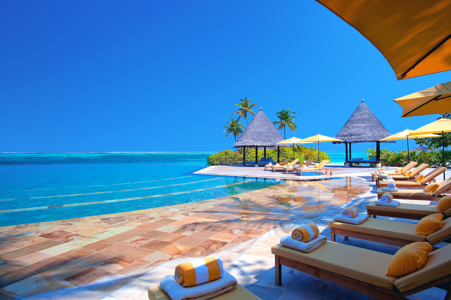 Мальдивы - один из ТОП-5 самых популярных курортом мира