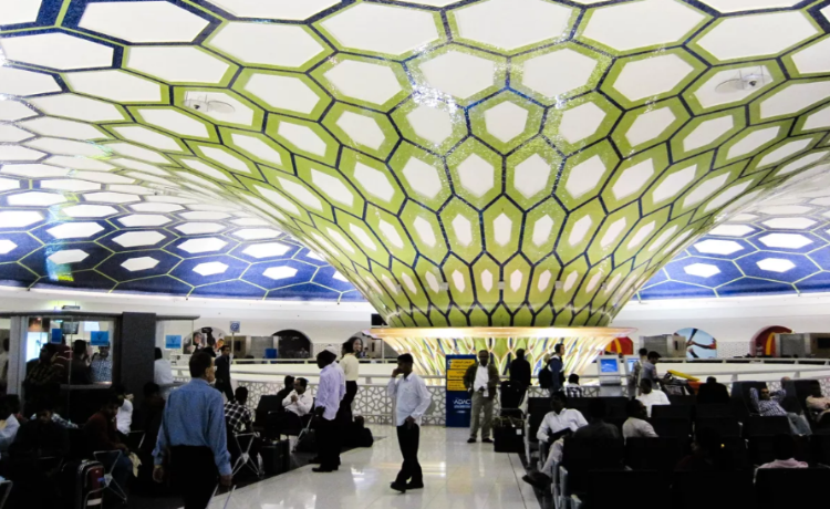 Летающие такси планируют запустить из аэропортов ОАЭ
